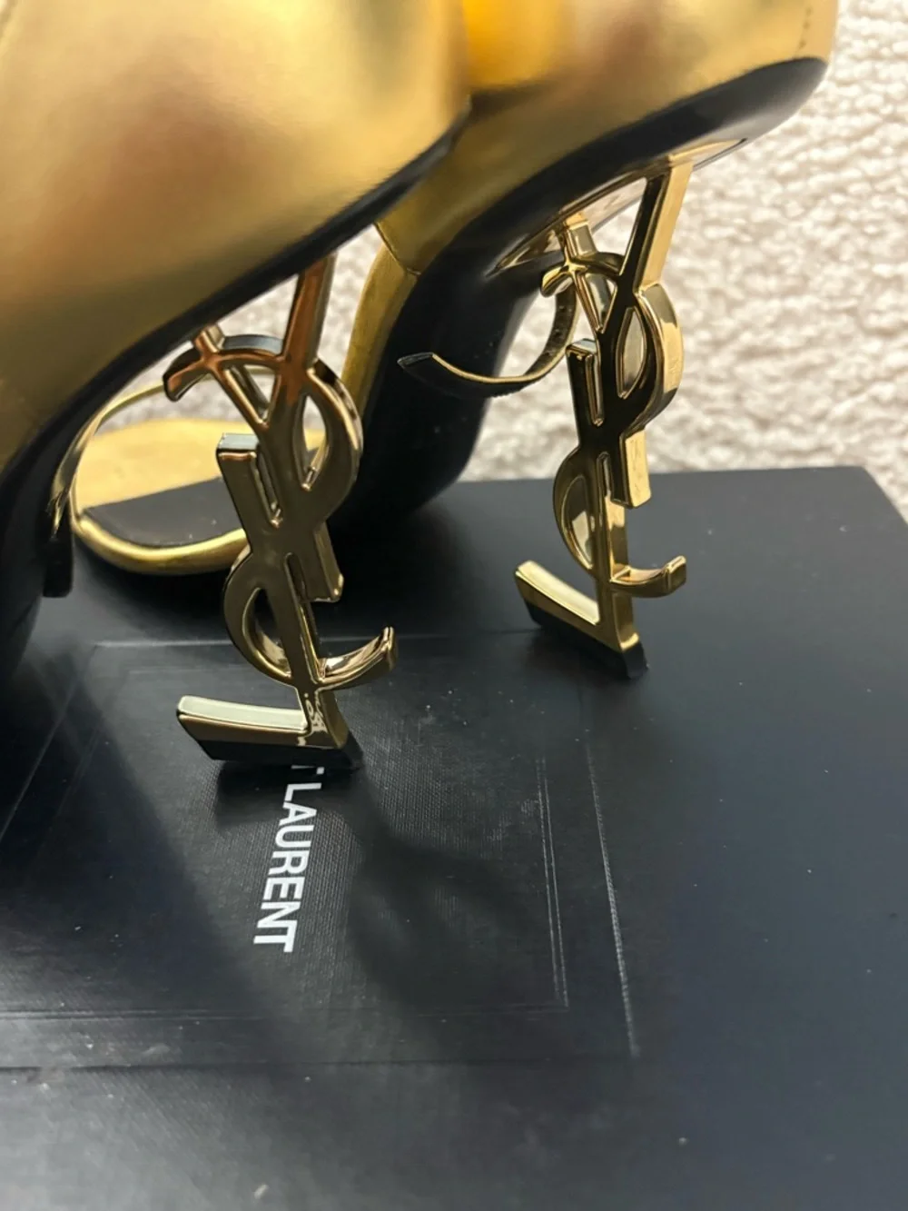 Saint Laurent Metallic Gold Logo-Heel Ankle-Strap Sandals - Picture 5 of 8